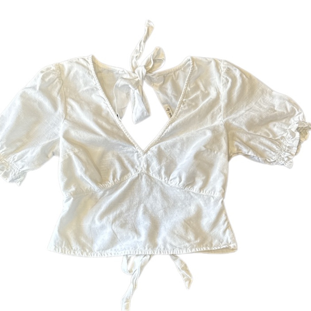 Abercrombie & Fitch  White Tie-Back Blouse